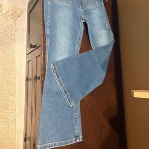 GAP 70s flare They look so cute with boots or with sandals